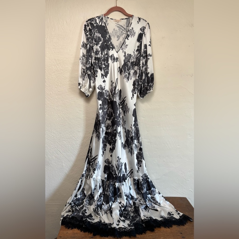 Gold Hawk Napa Ruffle Silk Dress